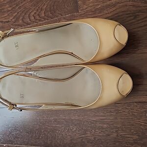 STUART WEITZMAN Shoes